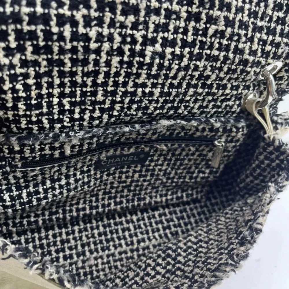Chanel Women Pre-Loved Bag Very Good Condition